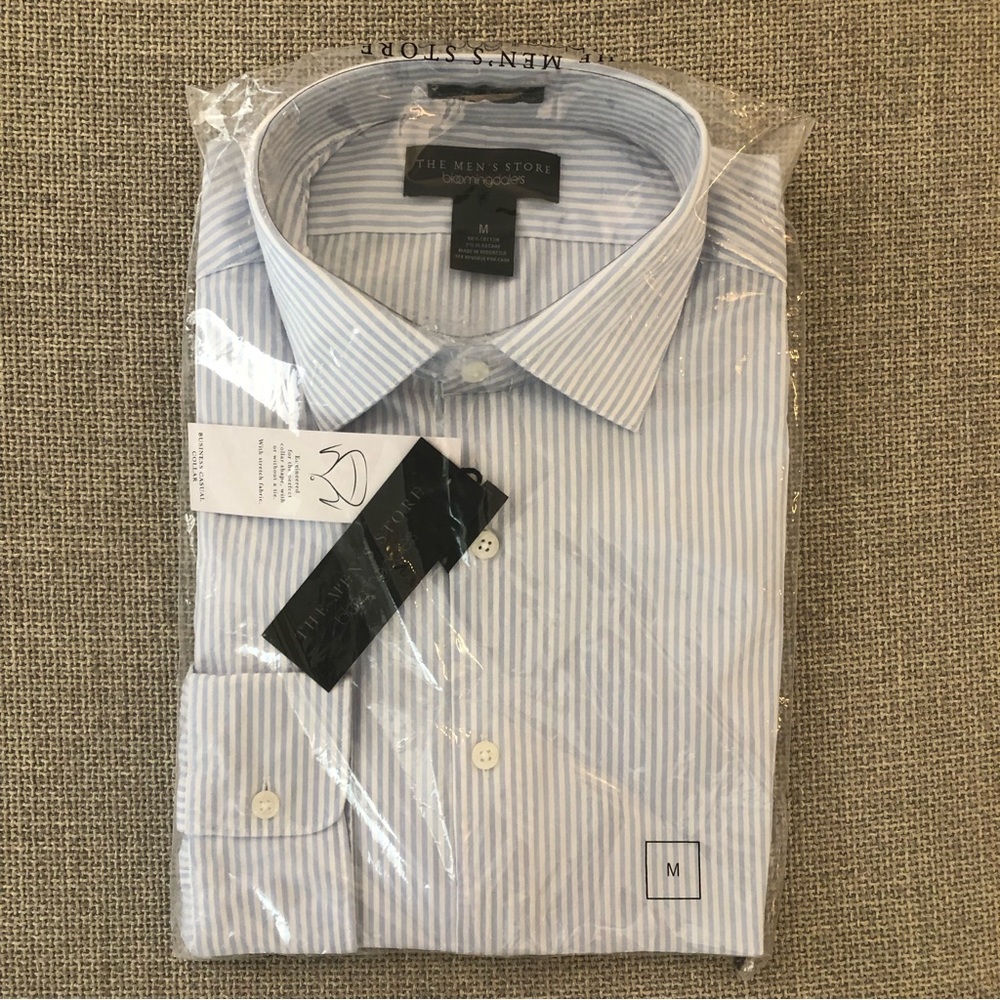 Bloomingdale’s men’s store shirt